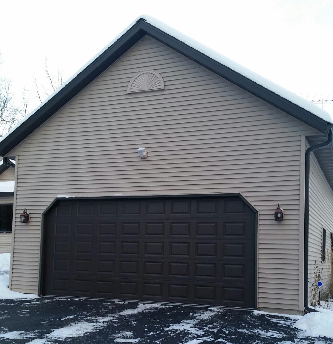 Standard Brown double garage door